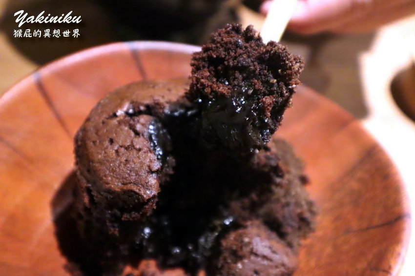 【新北新店】新店新開幕餐廳，雙北第一間牛丁次郎坊就在新店！深夜裡的和魂燒肉丼！內用雞白湯、冬瓜檸檬喝到飽！平價美味的燒肉丼飯！ @猴屁的異想世界