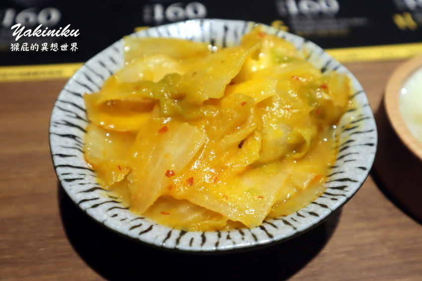 【新北新店】新店新開幕餐廳，雙北第一間牛丁次郎坊就在新店！深夜裡的和魂燒肉丼！內用雞白湯、冬瓜檸檬喝到飽！平價美味的燒肉丼飯！ @猴屁的異想世界