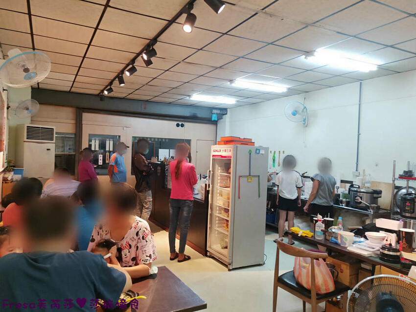 台南拉麵【乙勝拉麵】濃厚泡菜香！叉燒濃味噌！彈Ｑ麵條吸附湯汁超順口│關廟山西宮│關廟美食