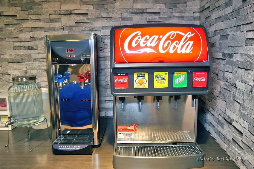 2020102702_010.jpg 2020102702_010.jpg