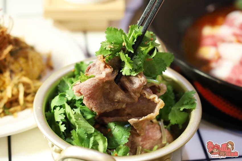 【台南美食】台南少見「江湖風味料理」！精緻味美讓人印象深刻，台南晚餐宵夜的好選擇：魚老鐵・烤魚 - 熱血玩台南。跳躍新世界