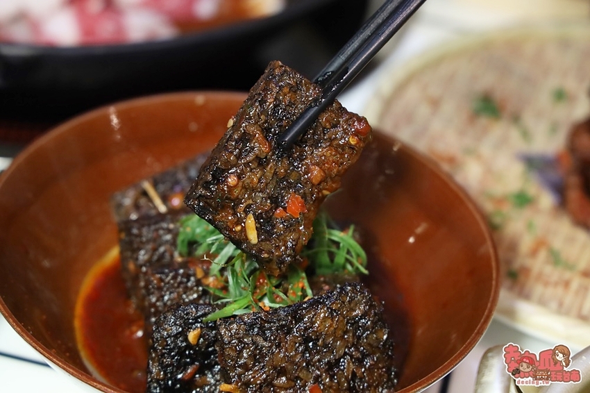 【台南美食】台南少見「江湖風味料理」！精緻味美讓人印象深刻，台南晚餐宵夜的好選擇：魚老鐵・烤魚 - 熱血玩台南。跳躍新世界