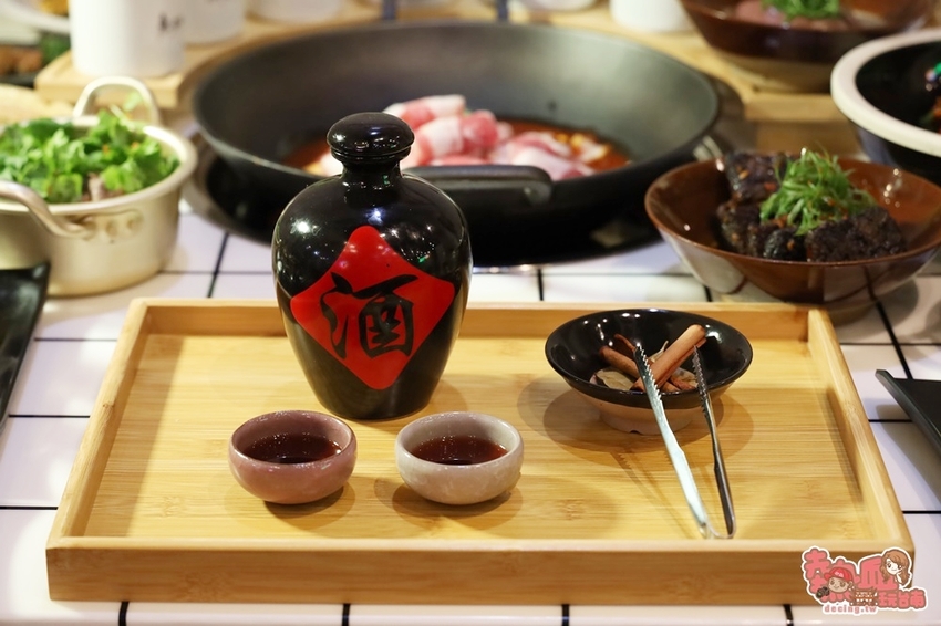 【台南美食】台南少見「江湖風味料理」！精緻味美讓人印象深刻，台南晚餐宵夜的好選擇：魚老鐵・烤魚 - 熱血玩台南。跳躍新世界