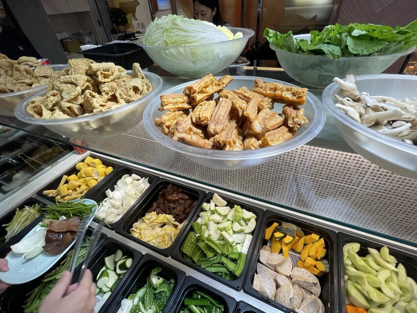 台北市中山區『美食火鍋』犇鱻涮涮鍋,涮起來,,很牛非常牛