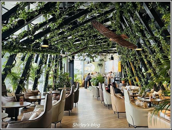 環狀線新北產業園區站 ‧  D'or Cafe 兜咖啡(森林