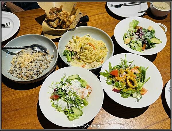環狀線新北產業園區站 ‧  D'or Cafe 兜咖啡(森林