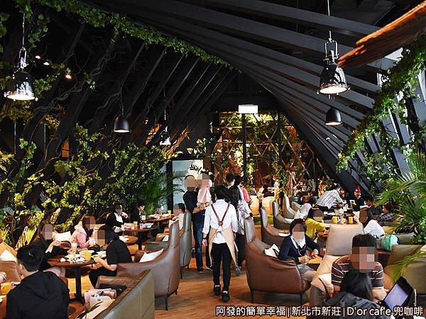 兜咖啡03-等到座位入座.JPG