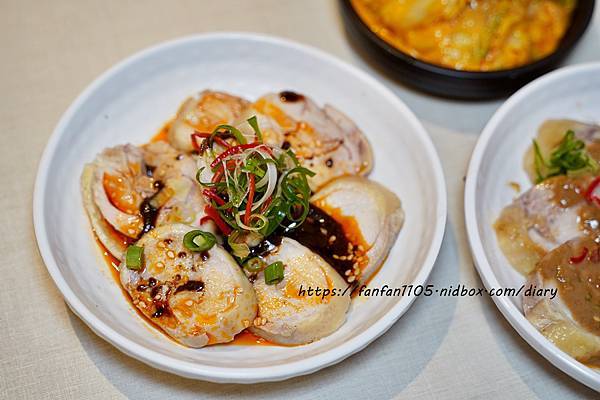 【新莊美食】快哉亭北方麵食館 #牛肉麵 #新莊小吃 #宏匯廣場 (8).JPG