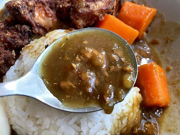 台北中山│羅本家咖哩:日本經典%26;南洋椰香咖哩專賣店