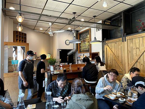 台北中山│羅本家咖哩:日本經典%26;南洋椰香咖哩專賣店