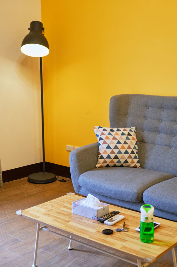 新竹民宿|大坪數、兒童遊戲區、挑高小閣樓和手工早餐,藏在北埔田野的歐風小屋|歐佳家民宿 - 食攝人生事務所