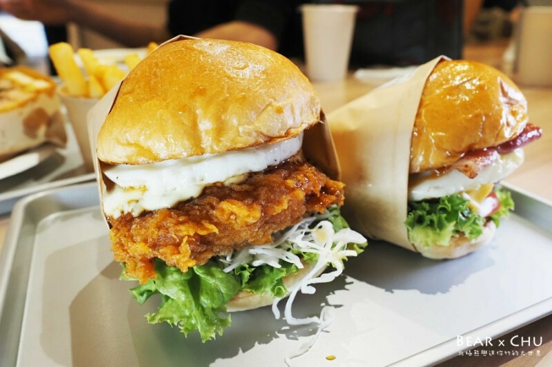 台北萬華爆紅限量美食推薦|日初早午食堂極厚熟成豬排三明治・厚到不可以思議的炸豬排三明治