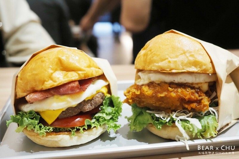 台北萬華爆紅限量美食推薦|日初早午食堂極厚熟成豬排三明治・厚到不可以思議的炸豬排三明治