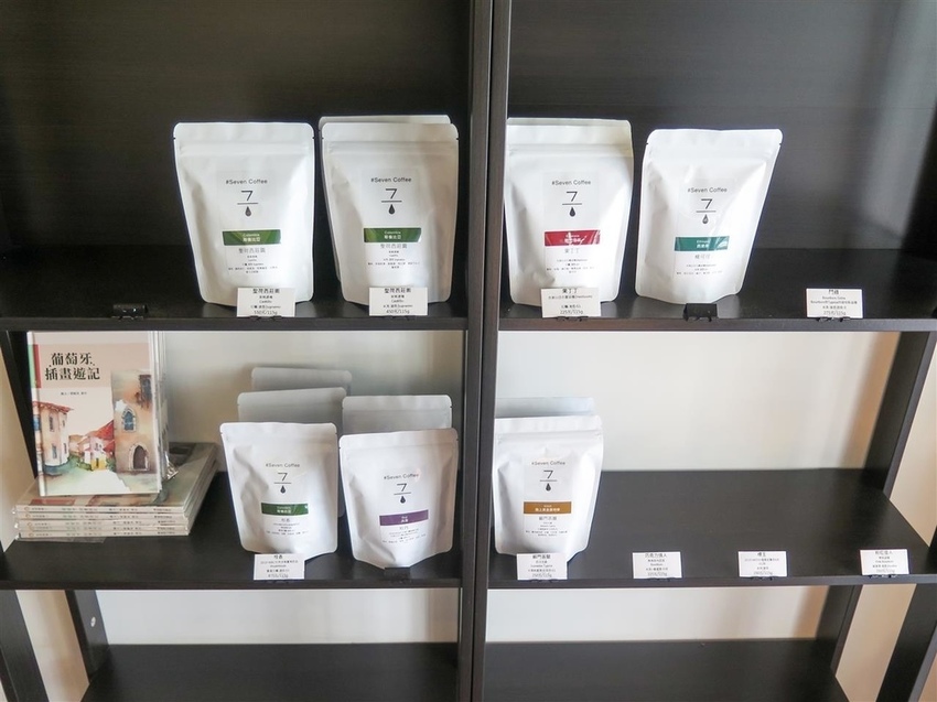 IMG_8175-2.jpg IMG_8175-2.jpg