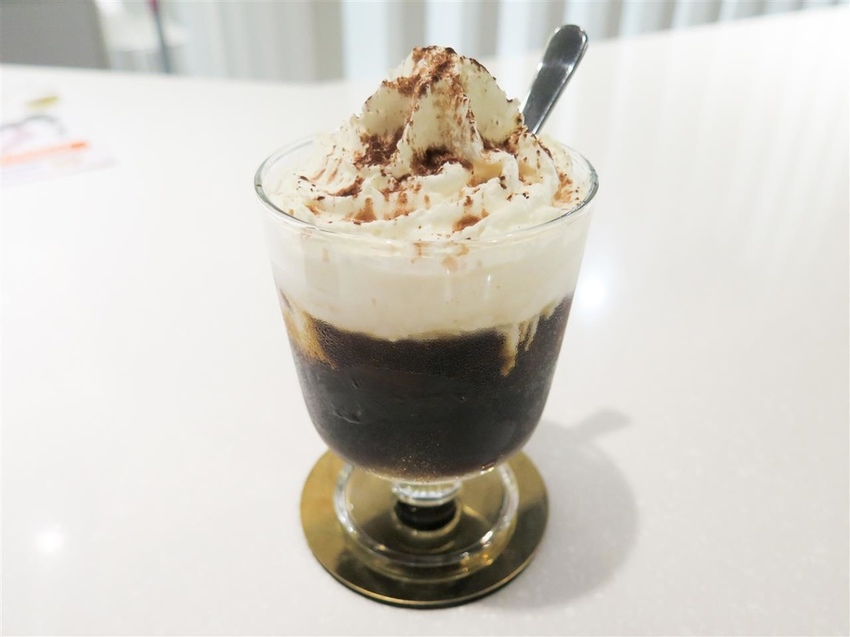 IMG_8205-2.jpg IMG_8205-2.jpg