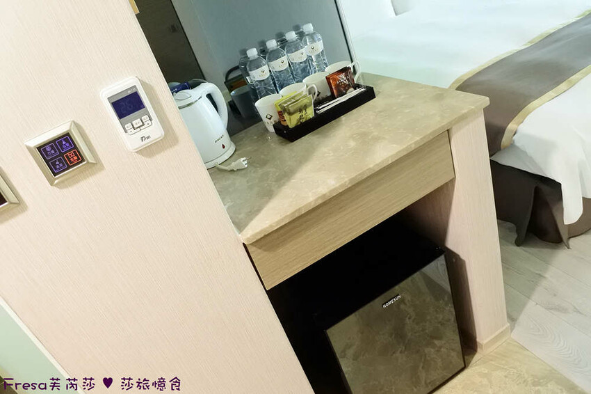 嘉義市西區嘉義飯店【尊皇大飯店】頂樓星空泳池＋月光酒吧＋嚮鍋火鍋吃到飽＋迎賓汽水免費暢飲.渡假放鬆玩一天│嘉義住宿│親子飯店