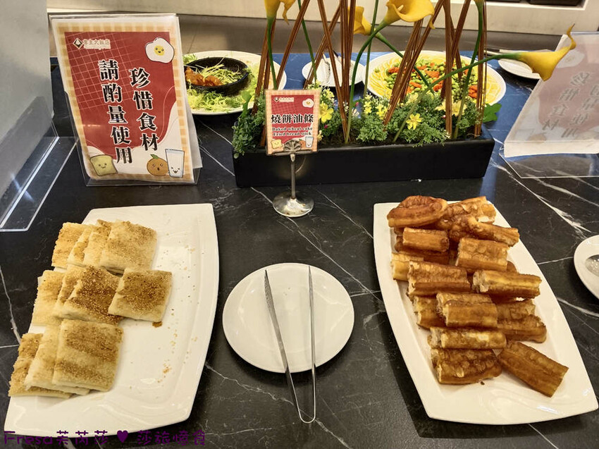 嘉義尊皇大飯店，泳池火鍋吃到飽攻略，享受豪華美食假期。