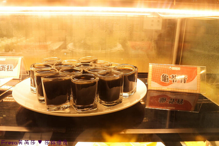 嘉義市西區嘉義飯店【尊皇大飯店】頂樓星空泳池＋月光酒吧＋嚮鍋火鍋吃到飽＋迎賓汽水免費暢飲.渡假放鬆玩一天│嘉義住宿│親子飯店