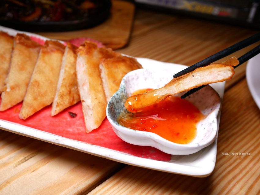 8號複合式啤酒屋,竹北台元科學園區旁平價快炒店,晚間有駐唱歌手現場音樂表演秀!提供免費停車場,內文附詳細菜單介紹。 @熊寶小榆の旅遊日記