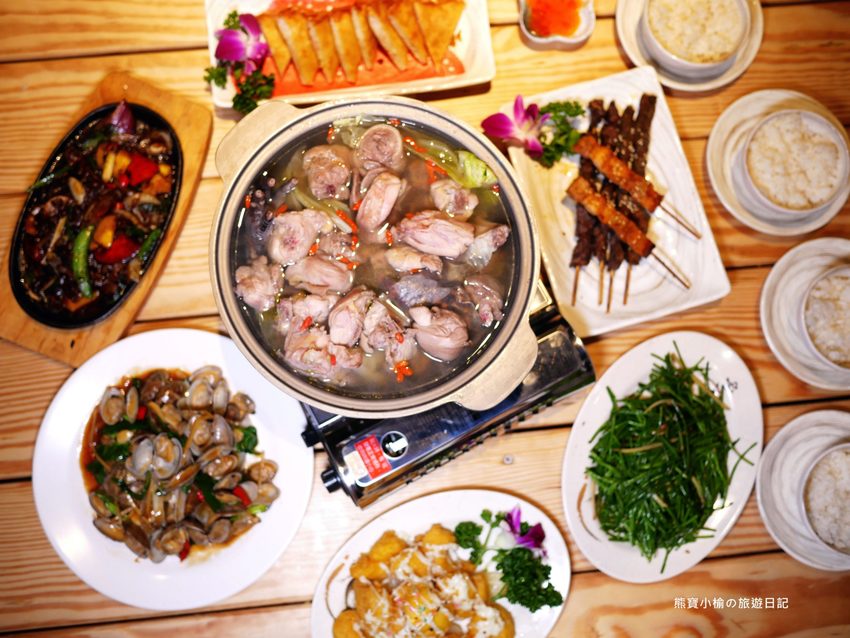 8號複合式啤酒屋,竹北台元科學園區旁平價快炒店,晚間有駐唱歌手現場音樂表演秀!提供免費停車場,內文附詳細菜單介紹。 @熊寶小榆の旅遊日記