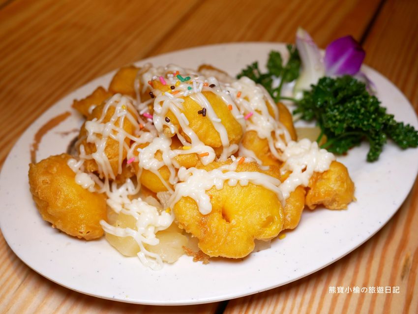 8號複合式啤酒屋,竹北台元科學園區旁平價快炒店,晚間有駐唱歌手現場音樂表演秀!提供免費停車場,內文附詳細菜單介紹。 @熊寶小榆の旅遊日記