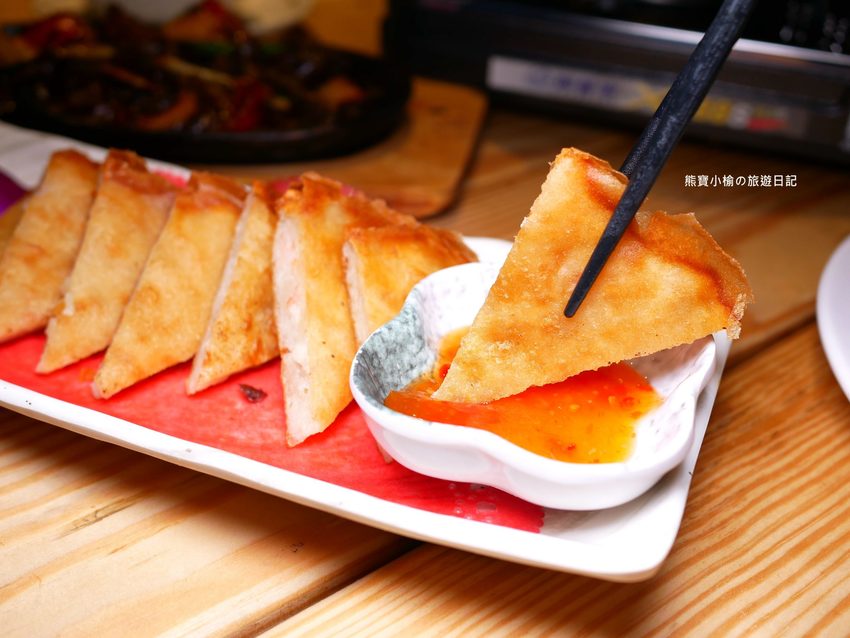 8號複合式啤酒屋,竹北台元科學園區旁平價快炒店,晚間有駐唱歌手現場音樂表演秀!提供免費停車場,內文附詳細菜單介紹。 @熊寶小榆の旅遊日記