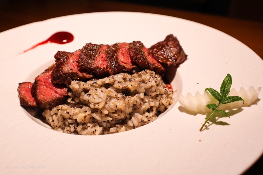 【台北美食】AgustoChef 奧古斯托|懷念不已的舒肥鴨胸、國父紀念館站美食、大安區義式餐廳、義大利麵燉飯