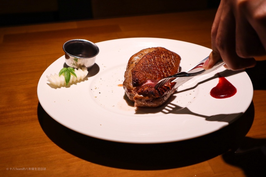 【台北美食】AgustoChef 奧古斯托|懷念不已的舒肥鴨胸、國父紀念館站美食、大安區義式餐廳、義大利麵燉飯