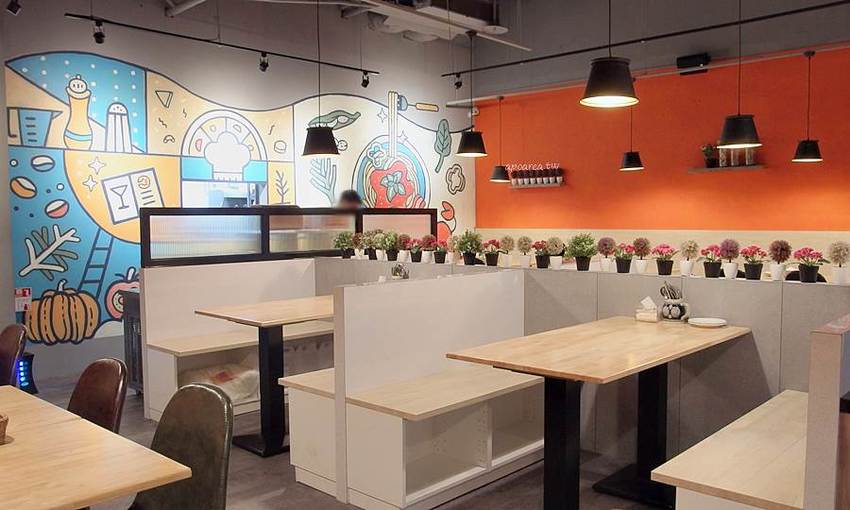 Pasta It家庭義式料理。低消89元享湯品、飲料無限暢飲，免服務費好停車友善親子餐廳，逢甲商圈家樂福青海店 - 蘋果話日常