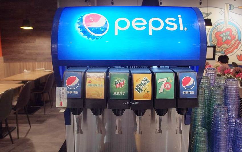 Pasta It家庭義式料理。低消89元享湯品、飲料無限暢飲，免服務費好停車友善親子餐廳，逢甲商圈家樂福青海店 - 蘋果話日常