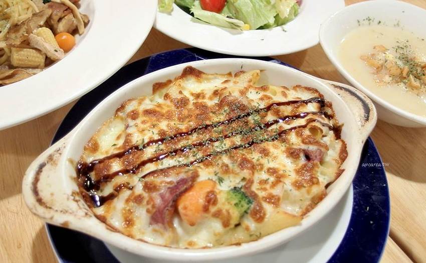 Pasta It家庭義式料理。低消89元享湯品、飲料無限暢飲，免服務費好停車友善親子餐廳，逢甲商圈家樂福青海店 - 蘋果話日常