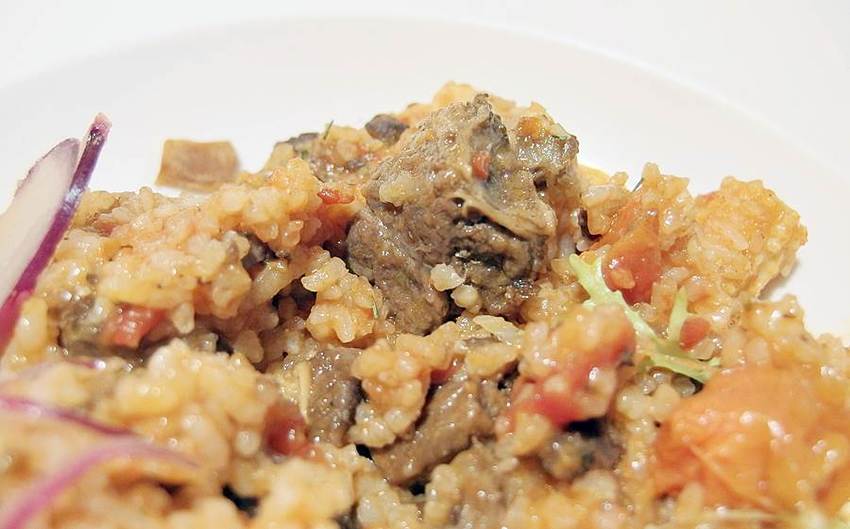 Pasta It家庭義式料理。低消89元享湯品、飲料無限暢飲，免服務費好停車友善親子餐廳，逢甲商圈家樂福青海店 - 蘋果話日常