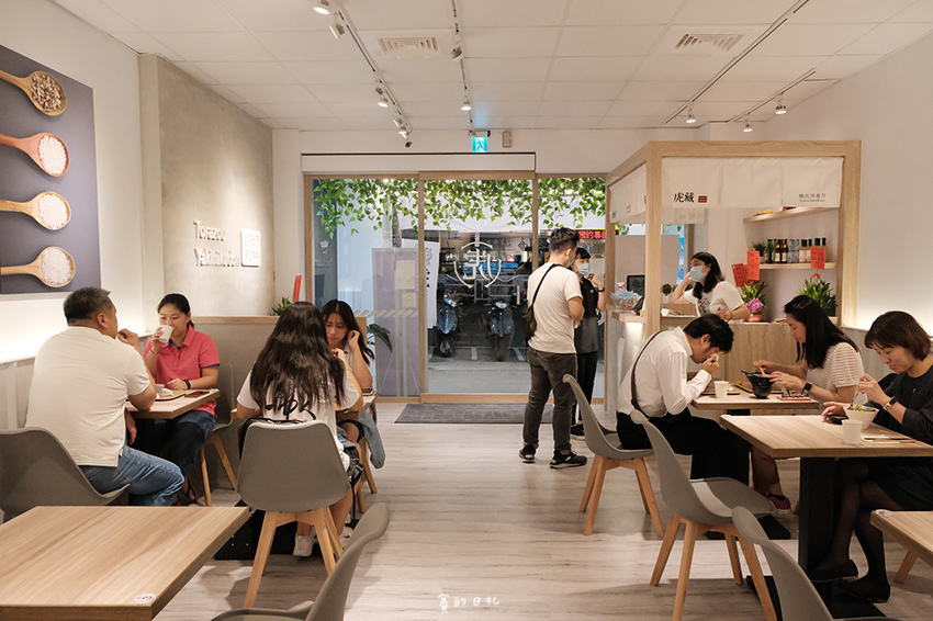 虎藏燒肉丼食所 一中形象店 台中美食 台中一中美食 一中餐廳 台中聚餐 賽的日札 5735.png