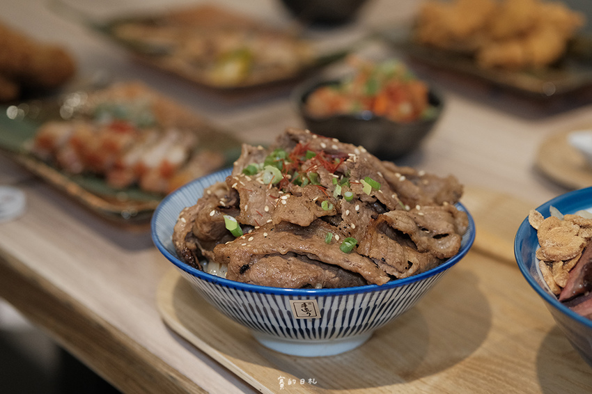 虎藏燒肉丼食所 一中形象店 台中美食 台中一中美食 一中餐廳 台中聚餐 賽的日札 5710.png