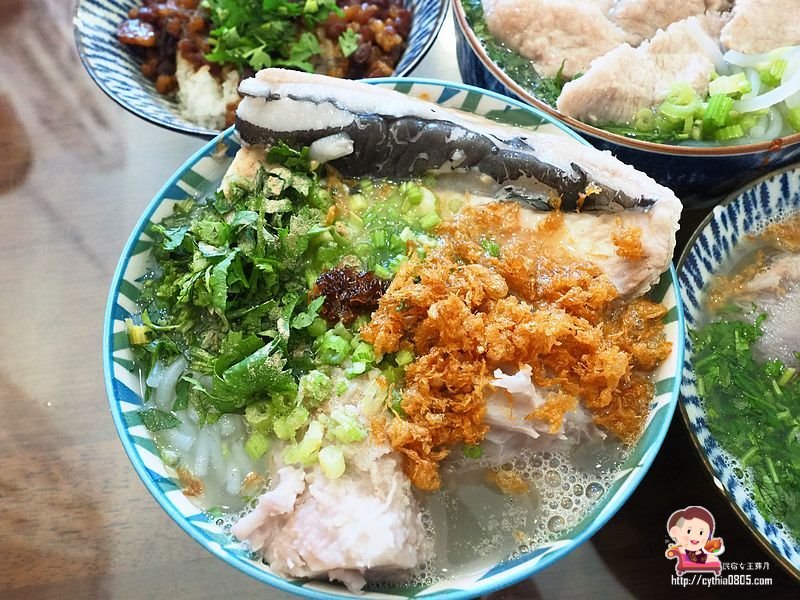 桃園戶政美食-紫芋芋頭米粉-香滑紫芋超濃郁,滿滿松阪豬跟虱目魚肚任你挑 (邀約) @民宿女王芽月-美食.旅遊.全台趴趴走