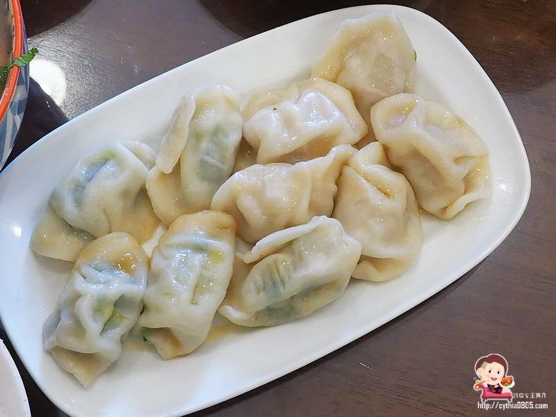 桃園戶政美食-紫芋芋頭米粉-香滑紫芋超濃郁,滿滿松阪豬跟虱目魚肚任你挑 (邀約) @民宿女王芽月-美食.旅遊.全台趴趴走