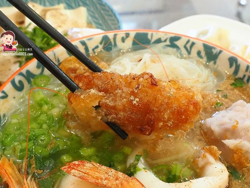 桃園戶政美食-紫芋芋頭米粉-香滑紫芋超濃郁,滿滿松阪豬跟虱目魚肚任你挑 (邀約) @民宿女王芽月-美食.旅遊.全台趴趴走