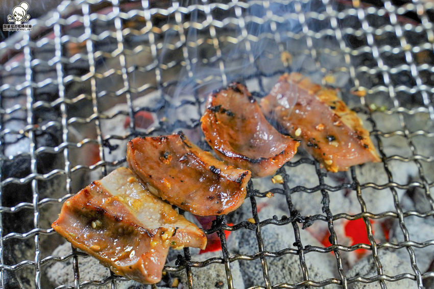 燒肉 富治燒肉 日本 日式 居酒屋 小酌 高雄美食 巷弄 好吃 必吃