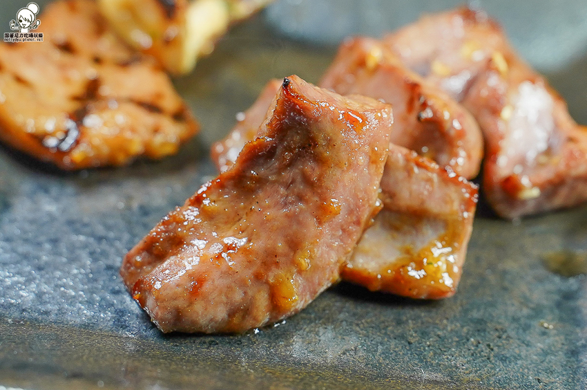 燒肉 富治燒肉 日本 日式 居酒屋 小酌 高雄美食 巷弄 好吃 必吃