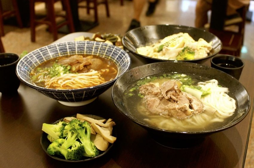 【食  麵角麵食館 メン角】頭家遠赴香川縣學正宗讚岐うどん！麵條每日限量,堅持無添加,口感Ｑ軟好吃 - 艾瑪▪ 享受吃喝玩樂札記