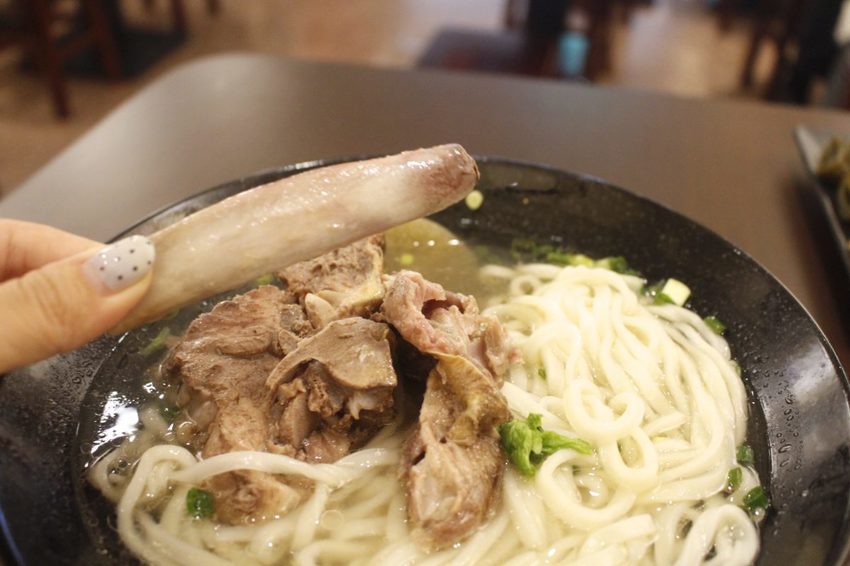 【食  麵角麵食館 メン角】頭家遠赴香川縣學正宗讚岐うどん！麵條每日限量,堅持無添加,口感Ｑ軟好吃 - 艾瑪▪ 享受吃喝玩樂札記