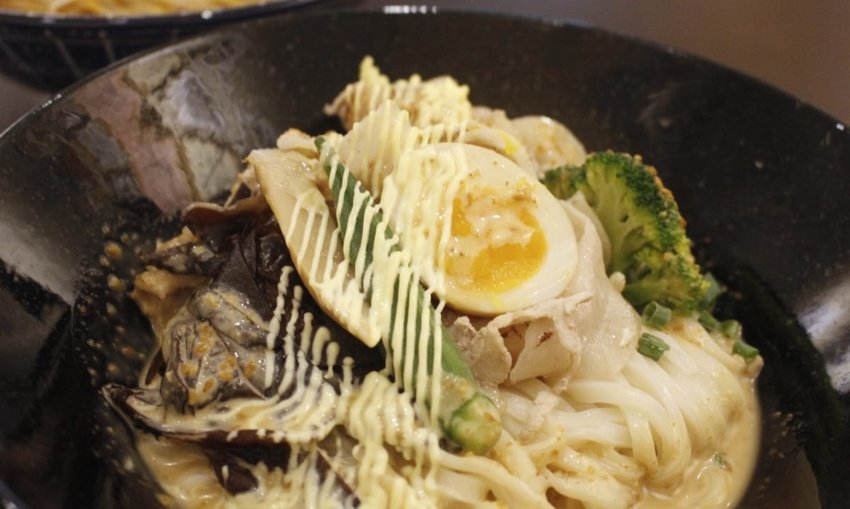 【食  麵角麵食館 メン角】頭家遠赴香川縣學正宗讚岐うどん！麵條每日限量,堅持無添加,口感Ｑ軟好吃 - 艾瑪▪ 享受吃喝玩樂札記