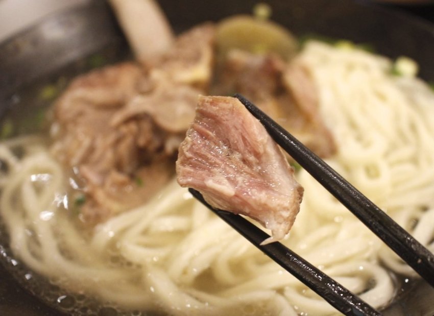 【食  麵角麵食館 メン角】頭家遠赴香川縣學正宗讚岐うどん！麵條每日限量,堅持無添加,口感Ｑ軟好吃 - 艾瑪▪ 享受吃喝玩樂札記