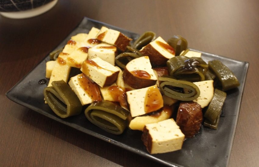 【食  麵角麵食館 メン角】頭家遠赴香川縣學正宗讚岐うどん！麵條每日限量,堅持無添加,口感Ｑ軟好吃 - 艾瑪▪ 享受吃喝玩樂札記