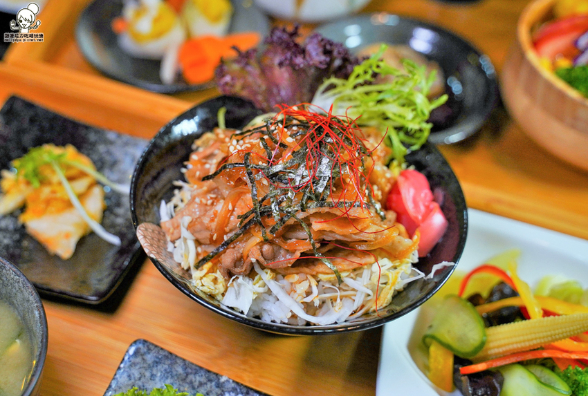 私房料理-無菜單 丼滋丼吃 丼飯 定食 好吃 高雄 必吃