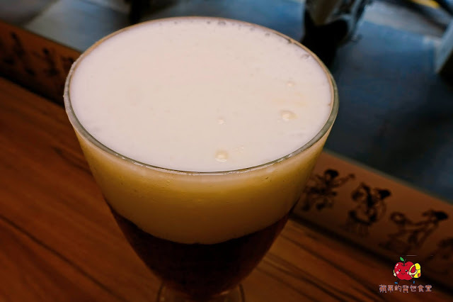 [食記] 新竹北區-上宇林東門店 珍珠粉角一次滿足太極鮮奶茶 香甜解膩葡萄柚綠 充滿茶香雪浮奶烏龍茶