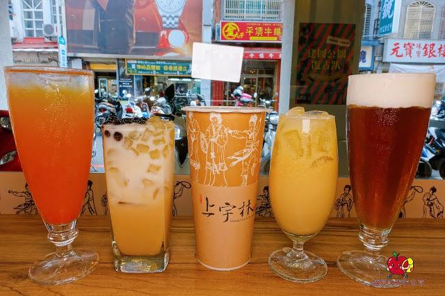 [食記] 新竹北區-上宇林東門店 珍珠粉角一次滿足太極鮮奶茶 香甜解膩葡萄柚綠 充滿茶香雪浮奶烏龍茶