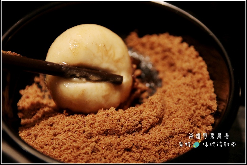 米特，味玩待敘｜部落格 © MEAT76｜2014-01-09-4【台北中山｜吃到飽】本燔野菜農場×壽喜燒涮涮鍋餐廳食記｜食材產地當日直送，優質菜肉吃到飽 →CP值高 (捷運中山站美食×窩客島試吃體驗)037.jpg