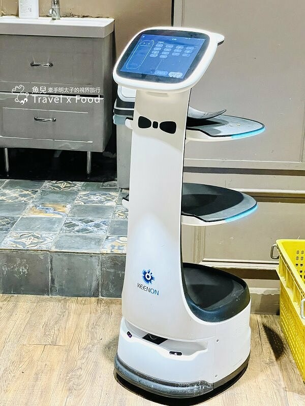 大胃王最愛!頂級和牛吃到飽,生啤喝到飽,當季水果也嗑到飽!澎湖囝仔的自學菜譜,巴適經典麻辣鍋(林口店) @魚兒 x 牽手明太子的「視」界旅行