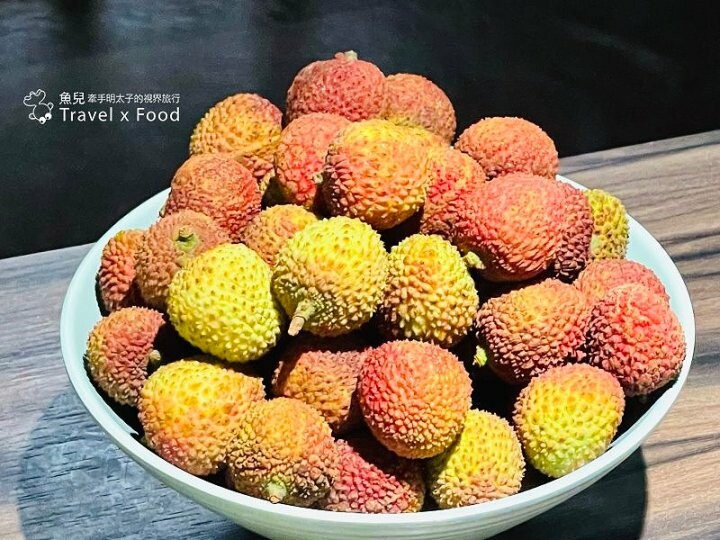 大胃王最愛!頂級和牛吃到飽,生啤喝到飽,當季水果也嗑到飽!澎湖囝仔的自學菜譜,巴適經典麻辣鍋(林口店) @魚兒 x 牽手明太子的「視」界旅行